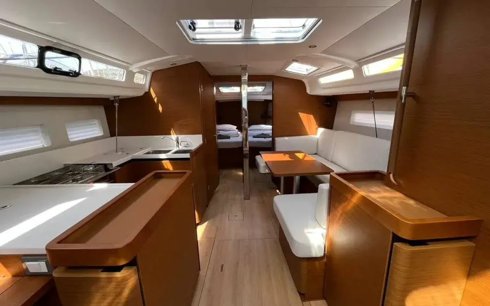 slider 10 Jeanneau Sun Odyssey 440