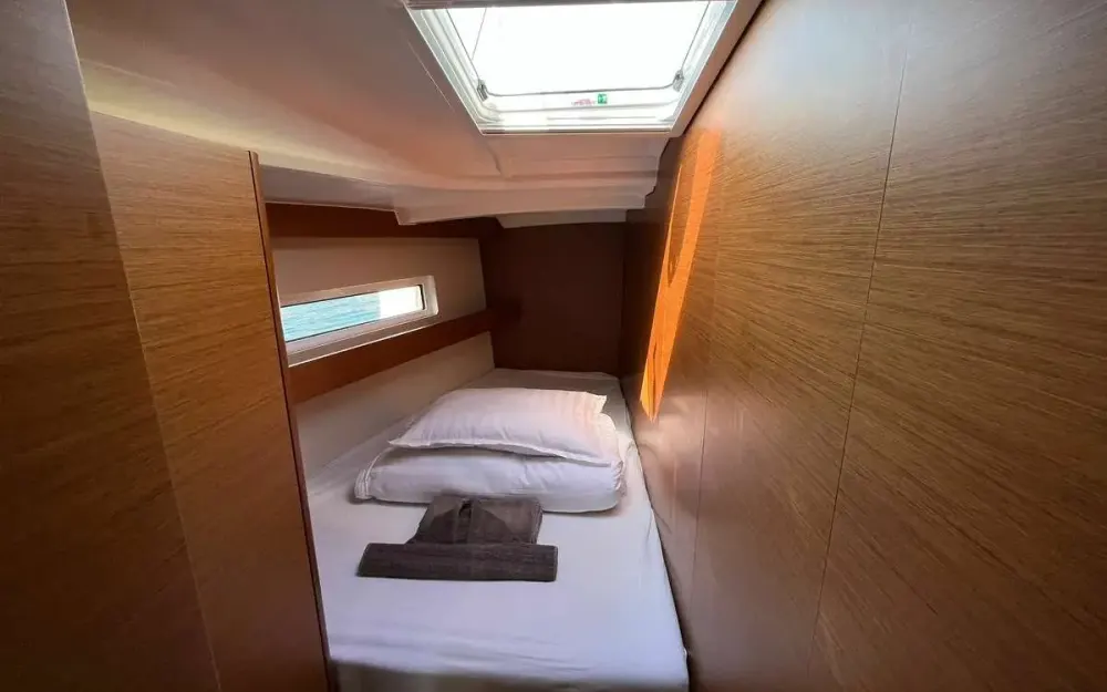 slider 8 Jeanneau Sun Odyssey 440