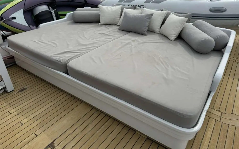 slider 6 Admiral  27