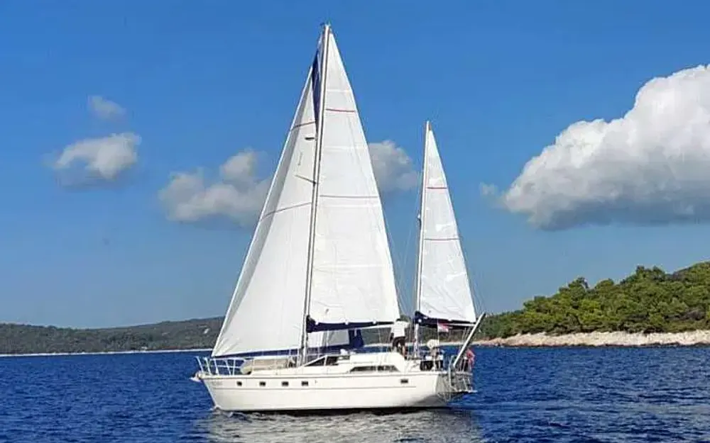 slider 0 Ferretti Altura 424