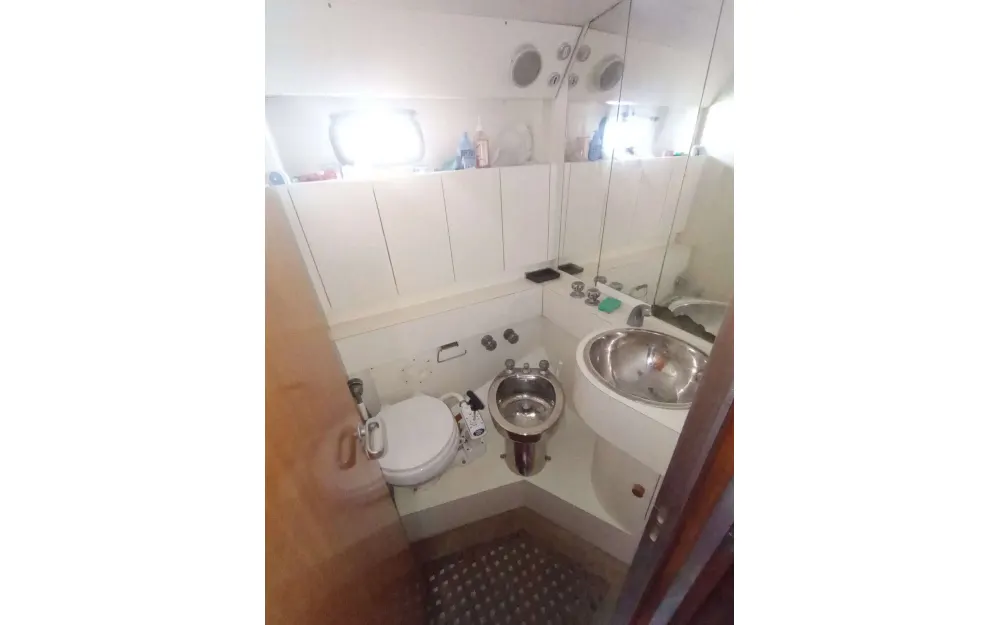 slider 5 Ferretti Altura 424