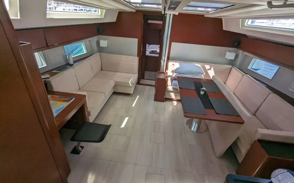 slider 18 Hanse  548