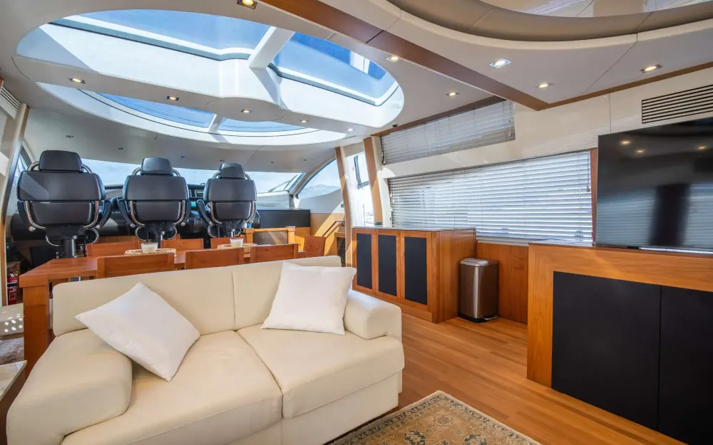 slider 35 Sunseeker Predator 92