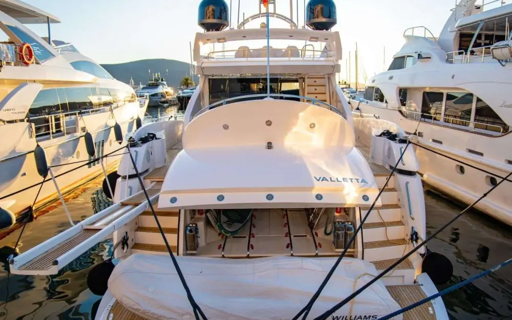 slider 36 Sunseeker Predator 92