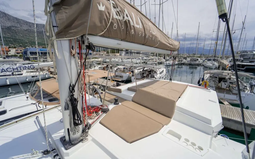 slider 10 Bali Catamarans Bali 4.0