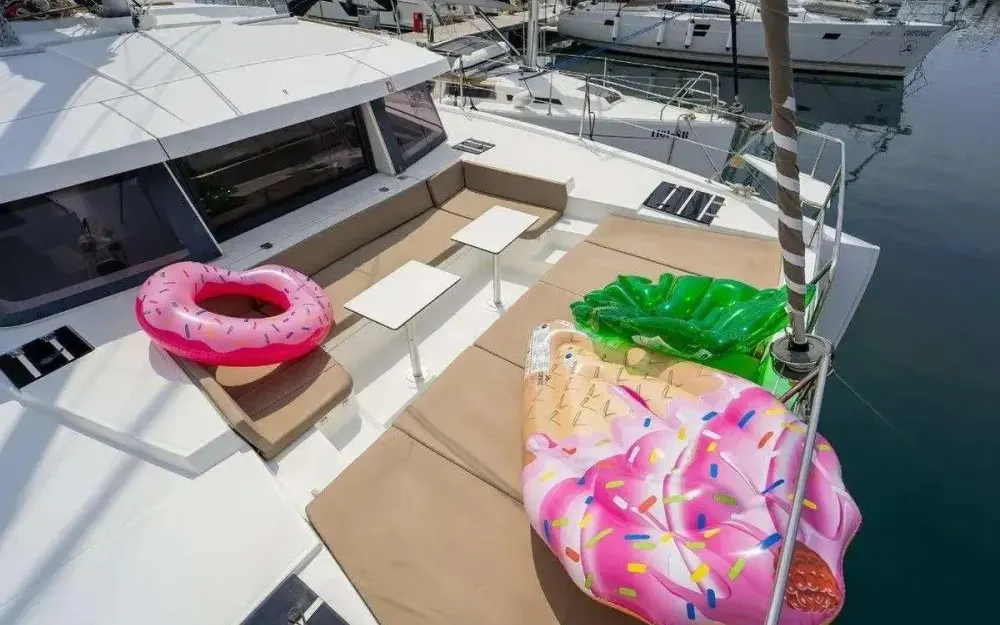 slider 19 Bali Catamarans Bali 4.0