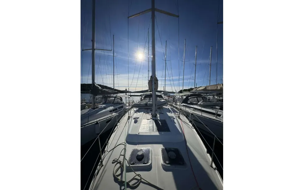 slider 3 Dufour  450 Grand Large