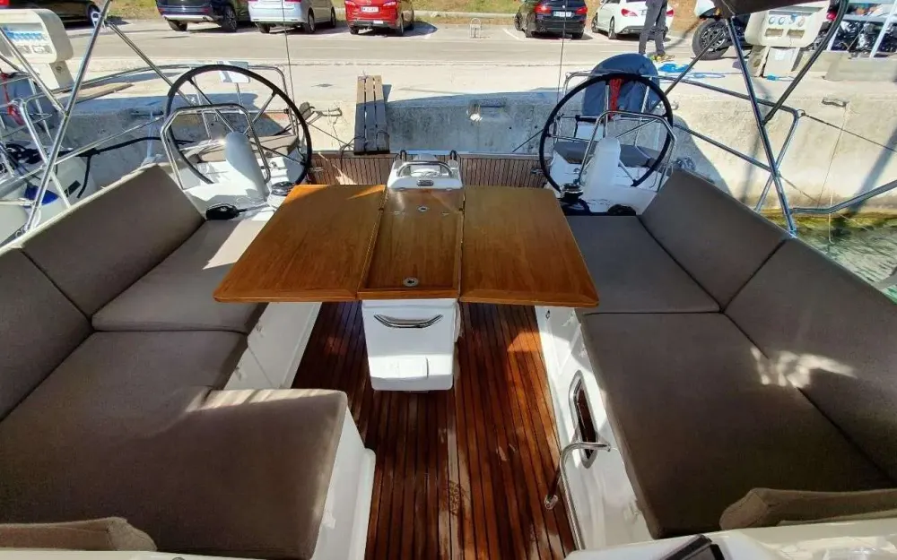 slider 3 Jeanneau Sun Odyssey 440