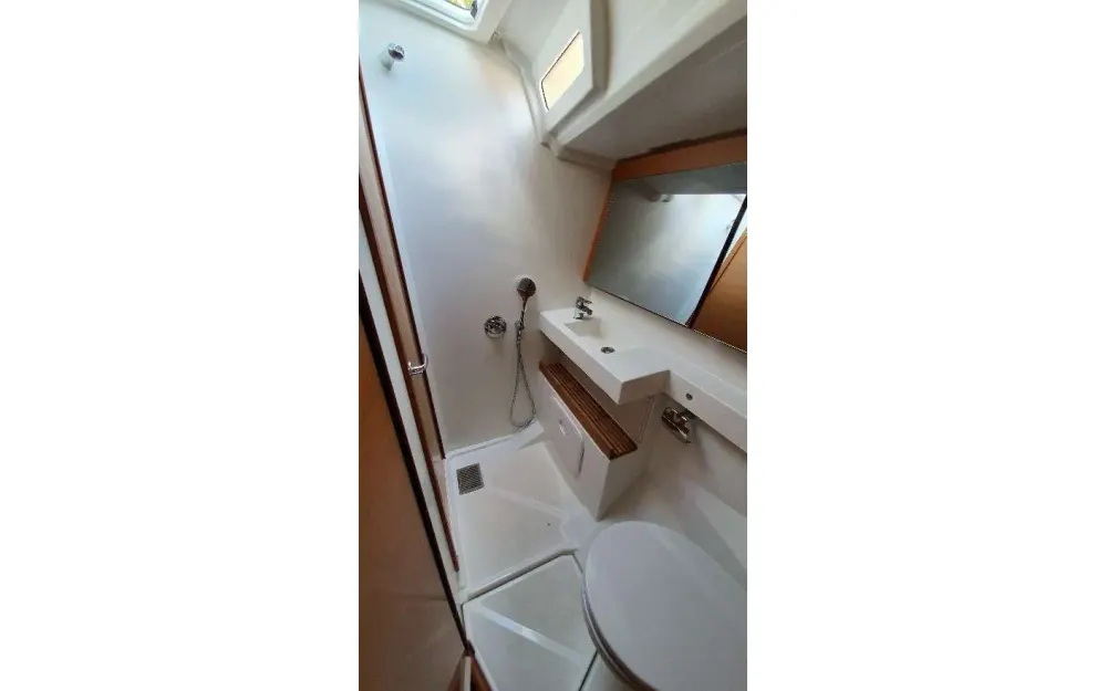 slider 6 Jeanneau Sun Odyssey 440