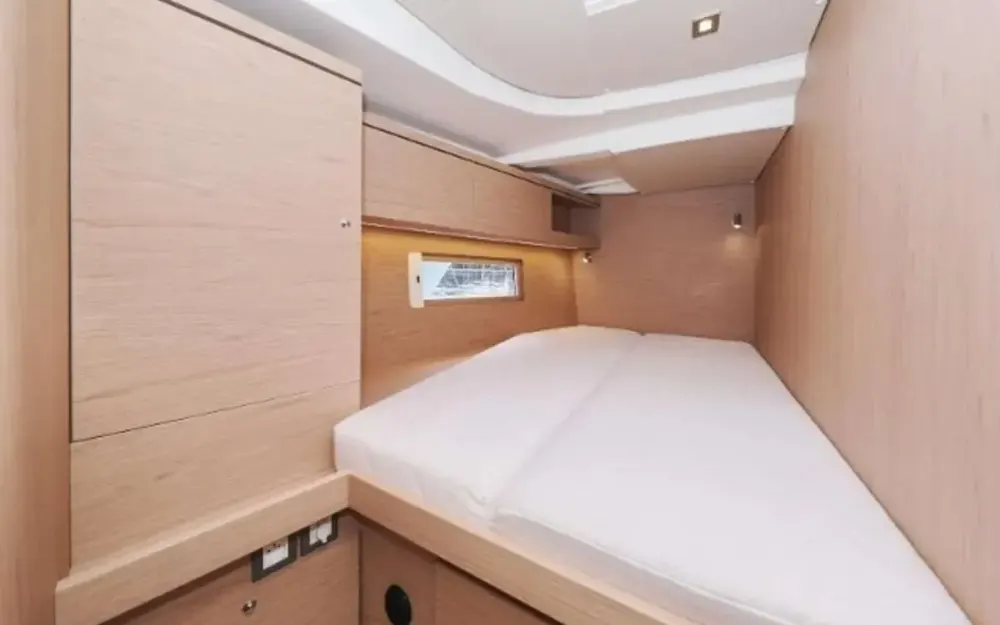 slider 23 Beneteau Oceanis 51.1