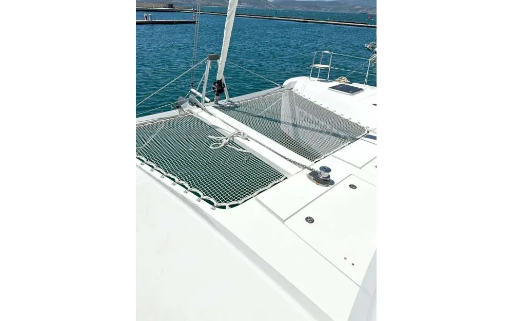 slider 5 Lagoon  42