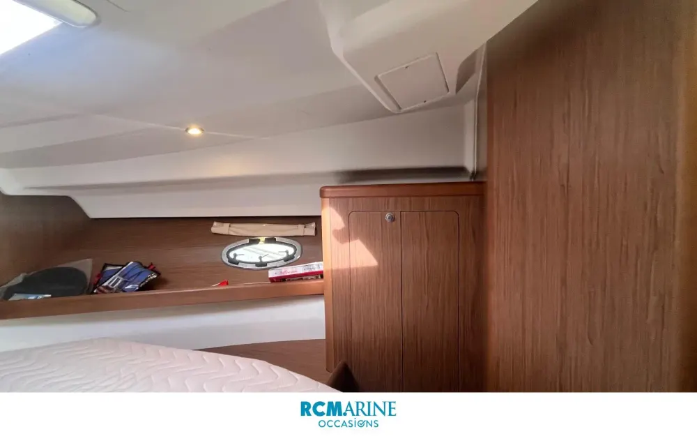 slider 12 Beneteau Antares 30