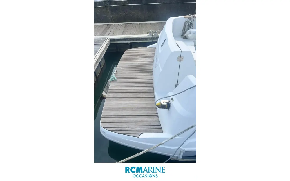 slider 3 Beneteau Antares 30