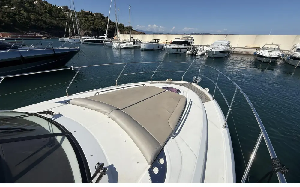 slider 26 Beneteau Gran Turismo 49 Fly