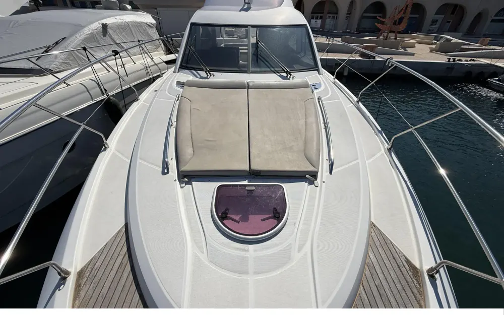 slider 27 Beneteau Gran Turismo 49 Fly