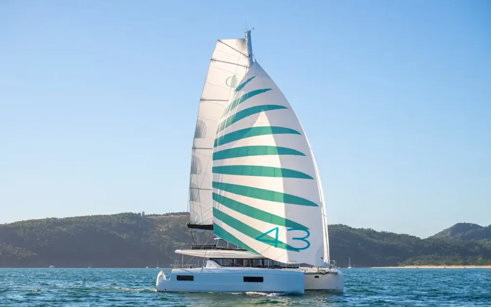 slider 1 Lagoon  43 Power