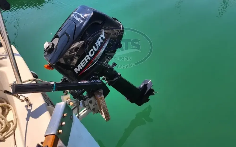 slider 1 Beneteau First 22
