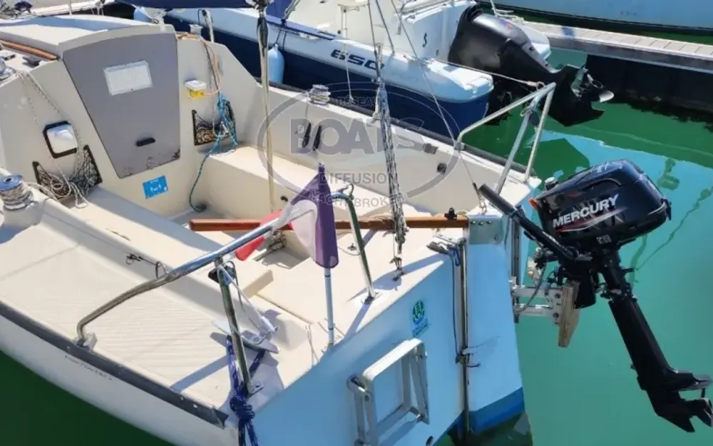 slider 5 Beneteau First 22