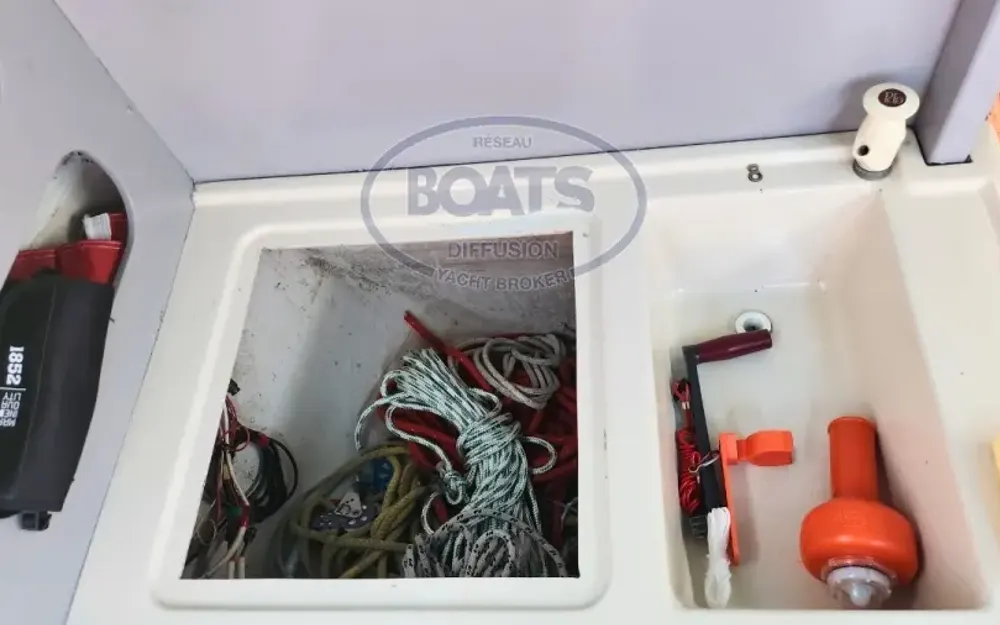 slider 8 Beneteau First 22