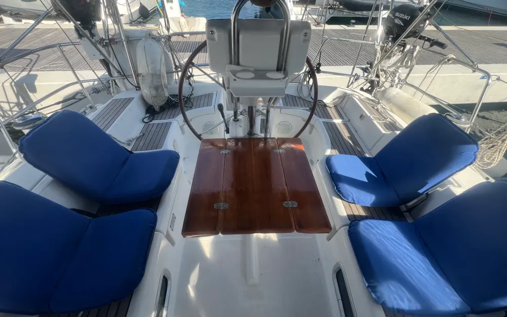 slider 17 Beneteau Oceanis 393 Clipper