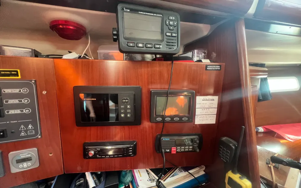 slider 27 Beneteau Oceanis 393 Clipper