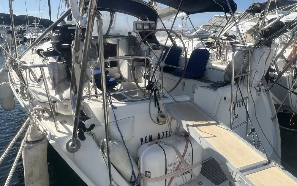 slider 2 Beneteau Oceanis 393 Clipper