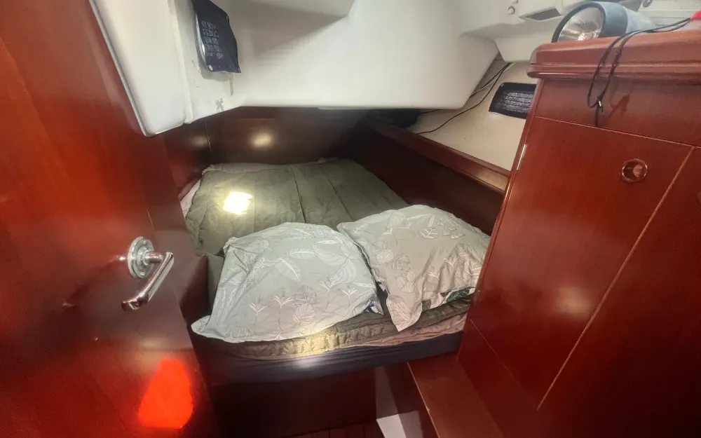 slider 44 Beneteau Oceanis 393 Clipper