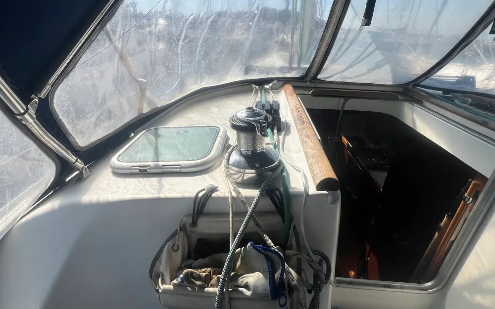 slider 8 Beneteau Oceanis 393 Clipper