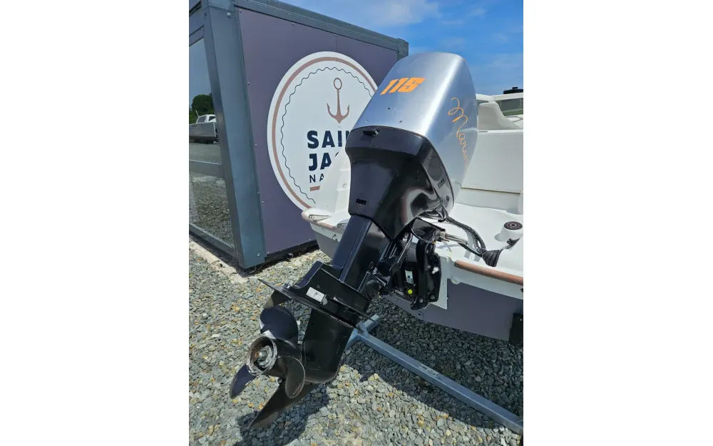 slider 5 Beneteau Flyer Viva 5.80