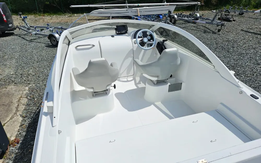 slider 10 Beneteau Flyer Viva 5.80