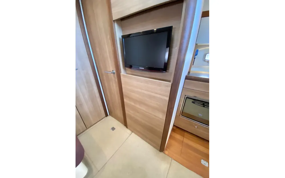 slider 26 Sealine  SC 35