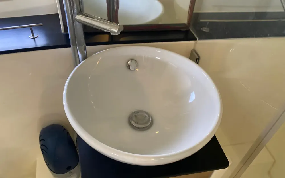 slider 39 Sealine  SC 35