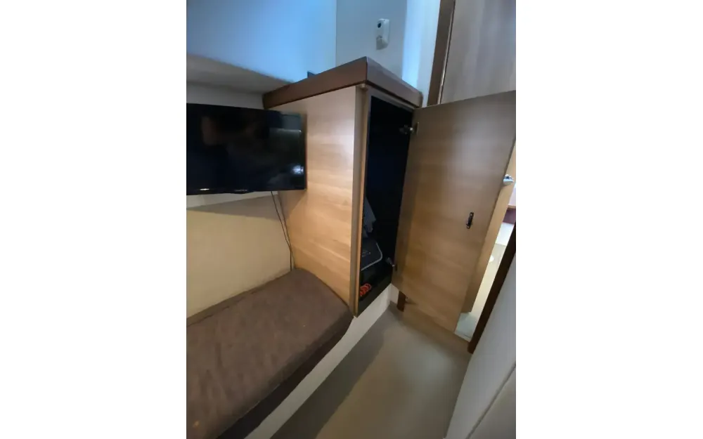 slider 54 Sealine  SC 35