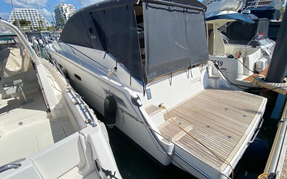 slider 51 Sealine  SC 35