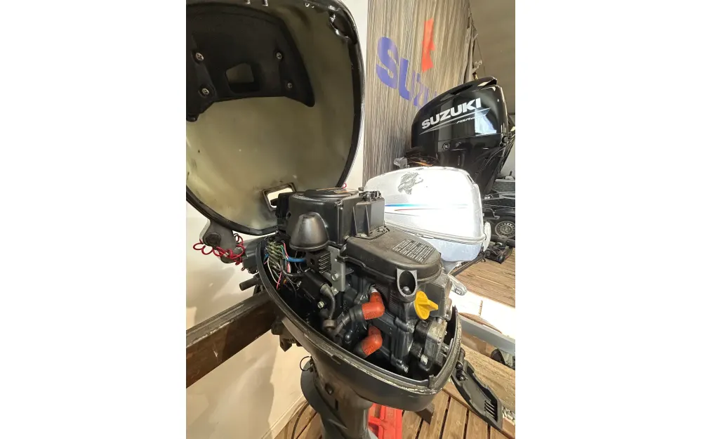 slider 1 Yamaha 6 cv