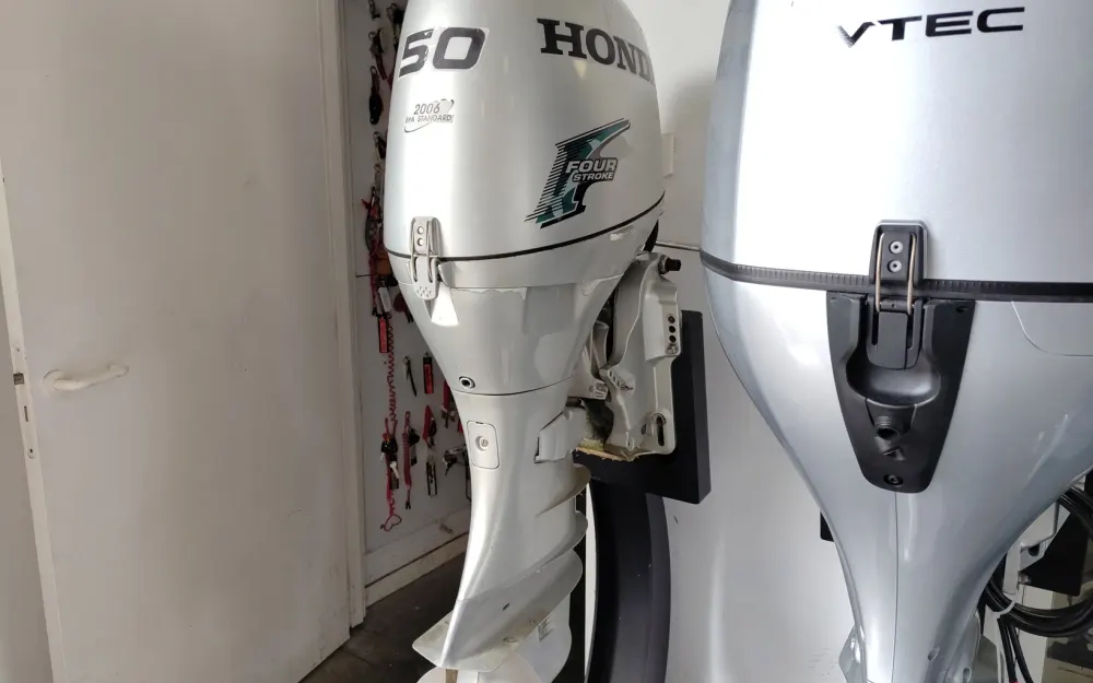 slider 1 HONDA BF50 à carburateurs