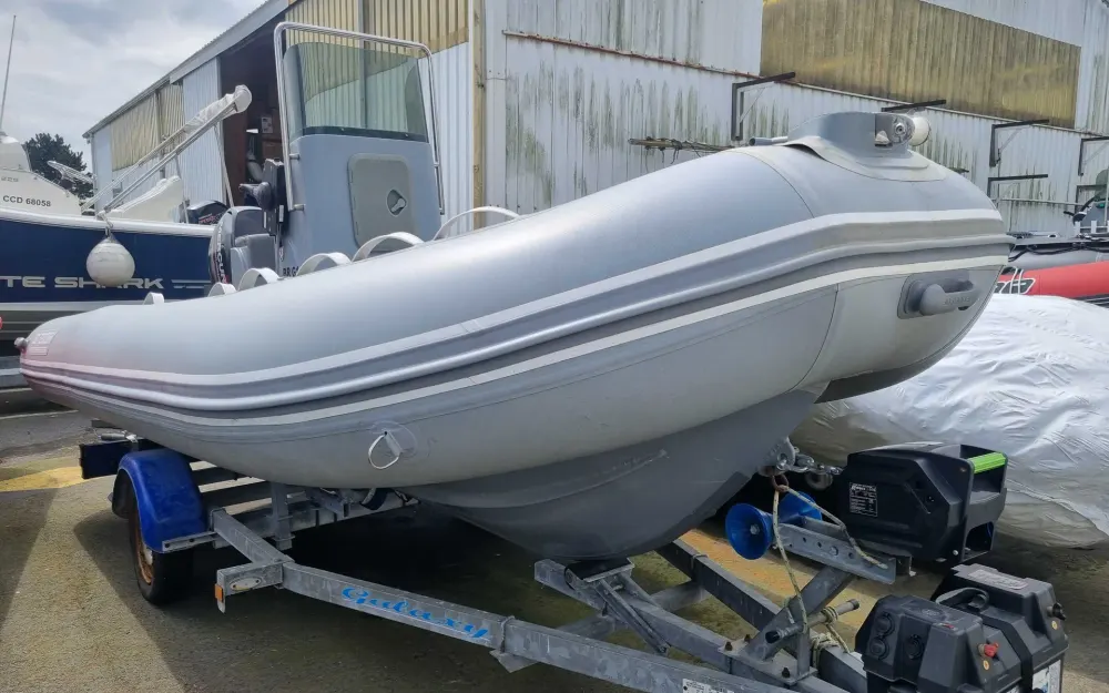 slider 0 3D Tender Stealth RIB 500