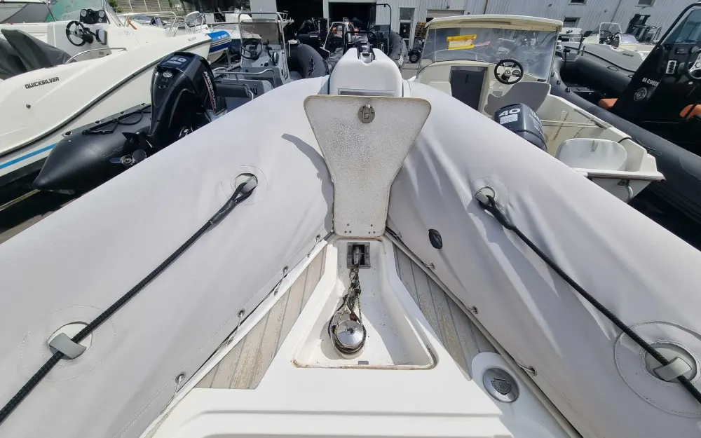 slider 12 Valiant  750