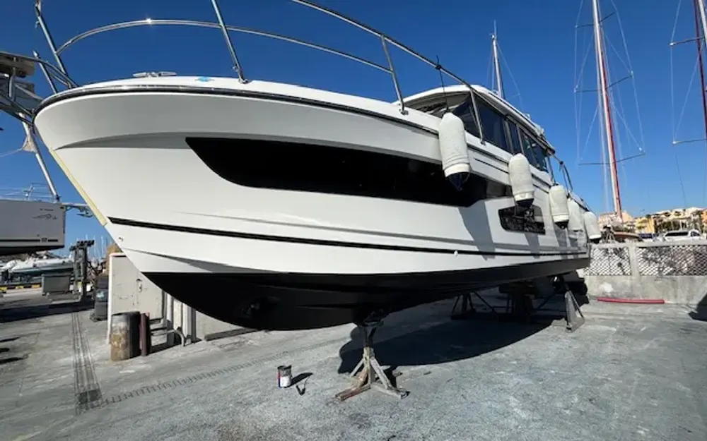 slider 14 Jeanneau Merry Fisher 1095