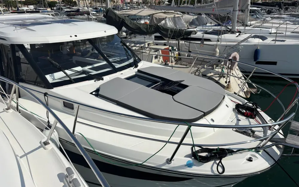 slider 17 Jeanneau Merry Fisher 1095