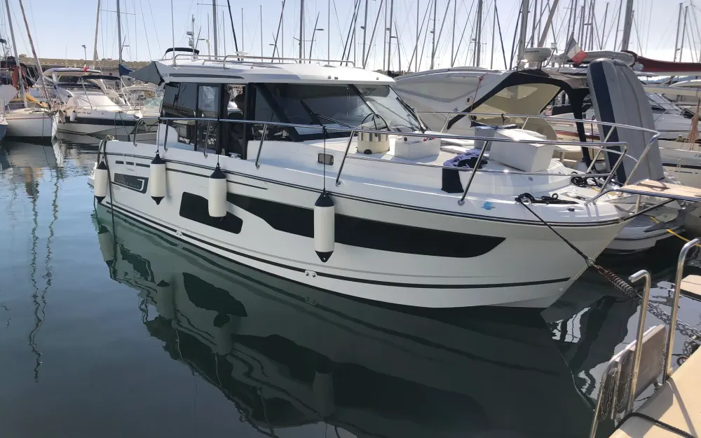 slider 1 Jeanneau Merry Fisher 1095