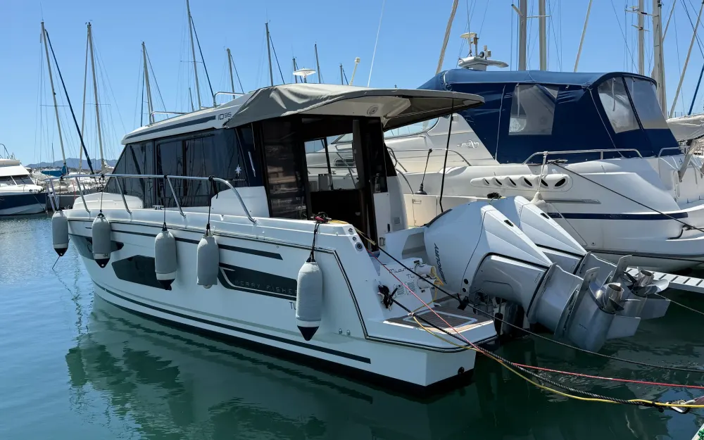 slider 1 Jeanneau Merry Fisher 1095