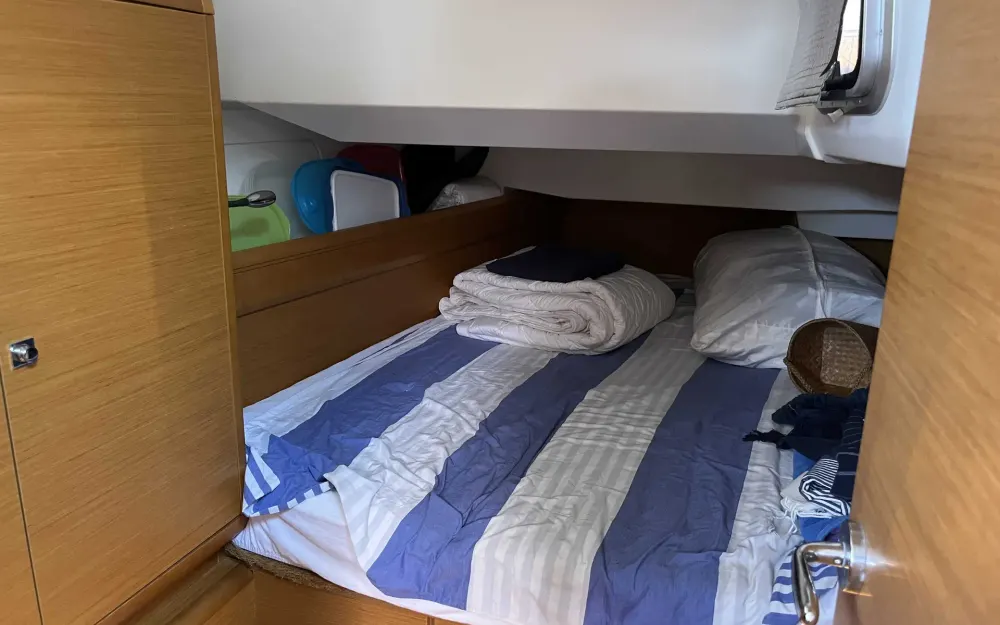 slider 10 Jeanneau Sun Odyssey 409