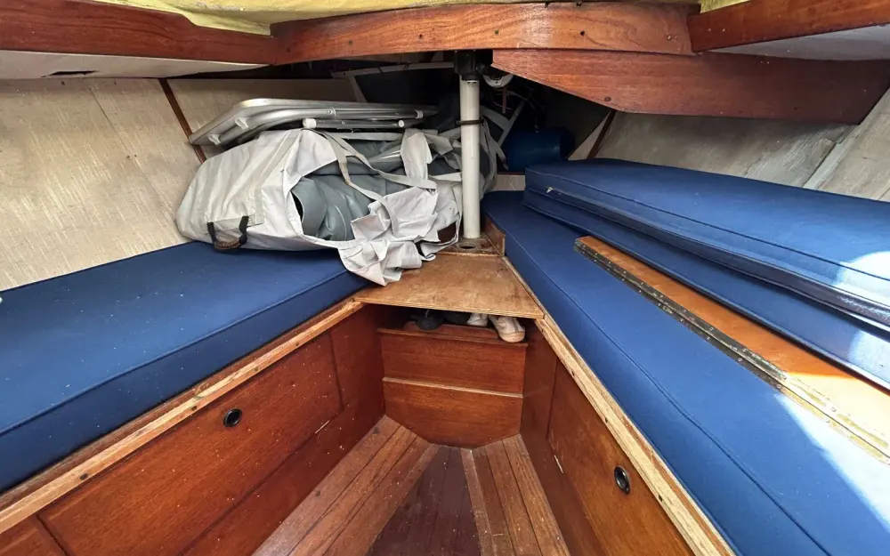 slider 8 Camper & Nicholson Nicholson 32