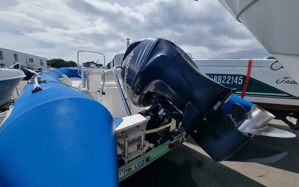 slider 4 Bombard Explorer 600 DB