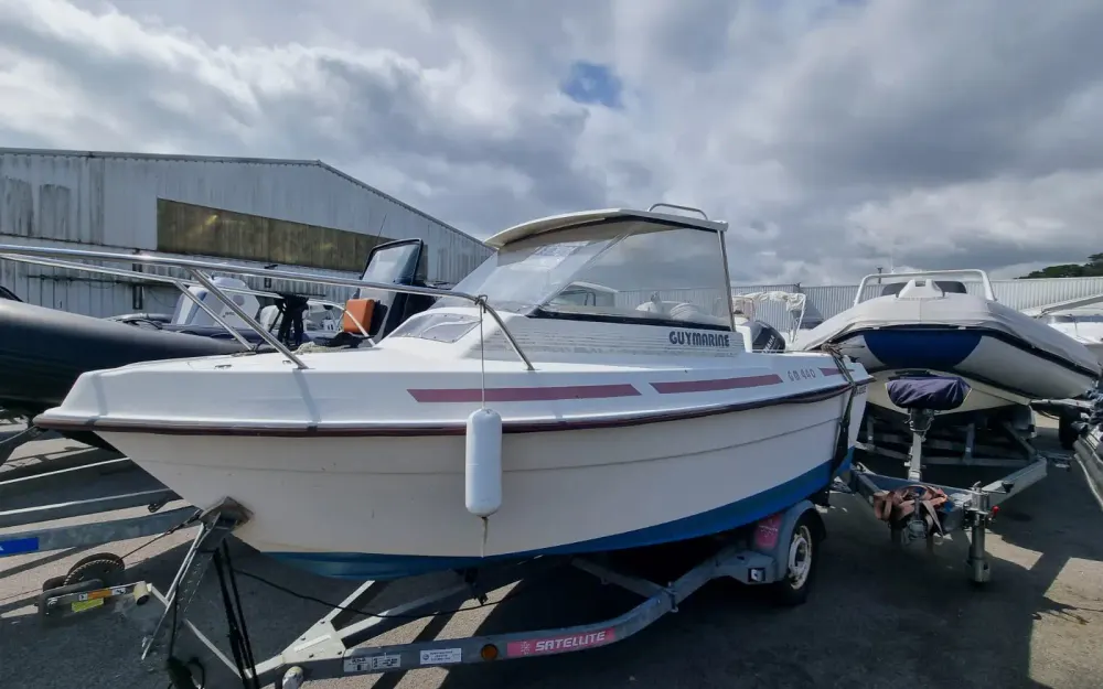 slider 0 Guymarine  440