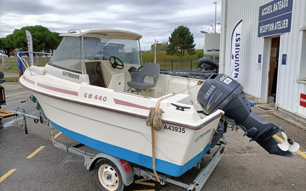 slider 3 Guymarine  440