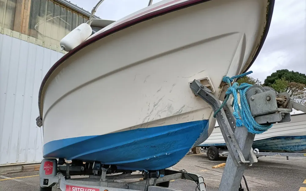 slider 7 Guymarine  440