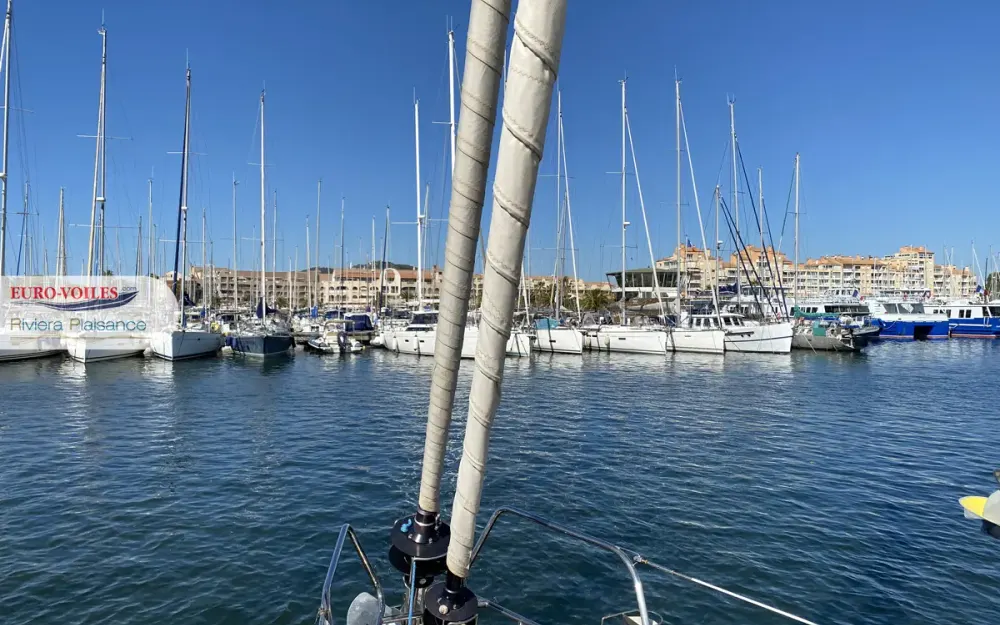 slider 2 Jeanneau Sun Odyssey 49 i