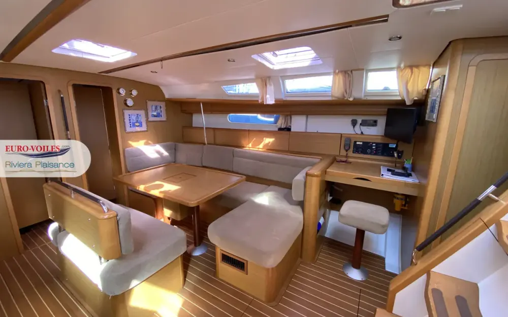 slider 3 Jeanneau Sun Odyssey 49 i